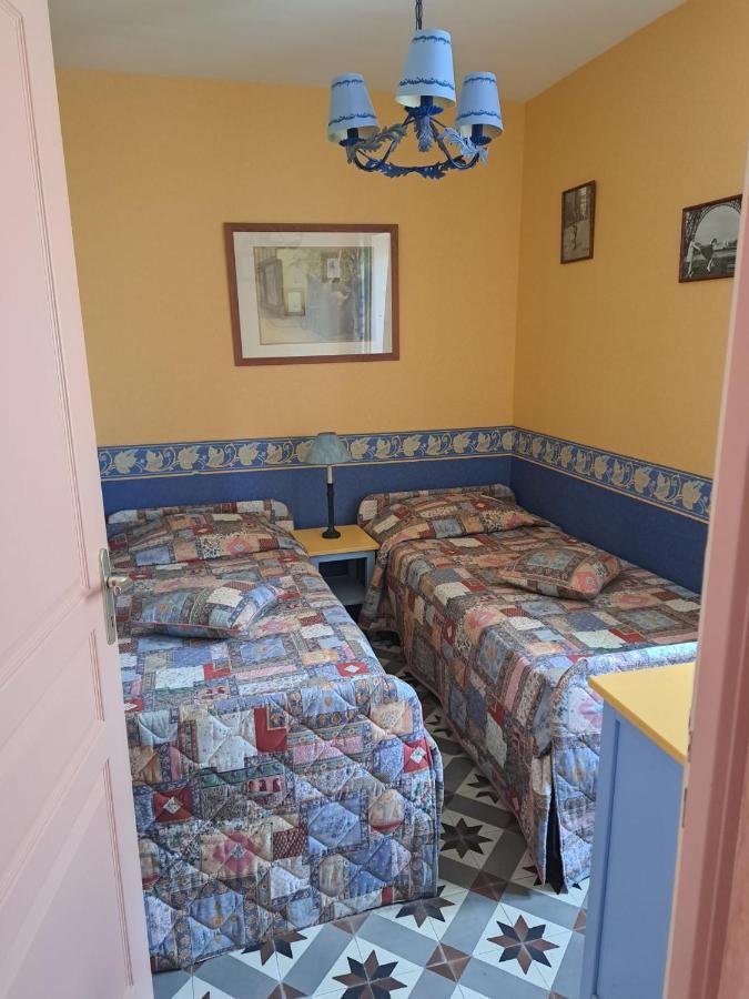 Domaine De Sainte Anne Bed & Breakfast Venoy Екстериор снимка