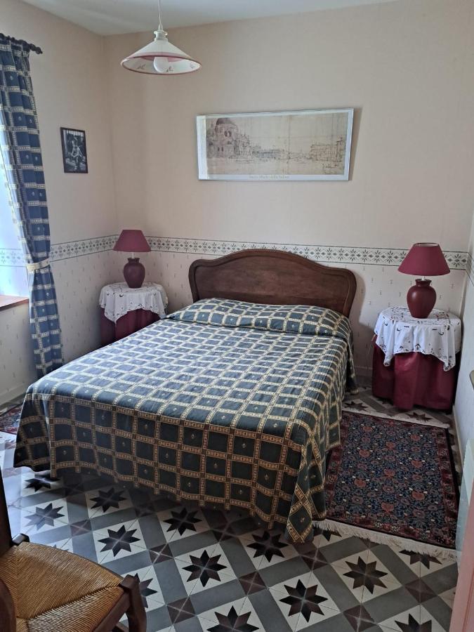 Domaine De Sainte Anne Bed & Breakfast Venoy Екстериор снимка